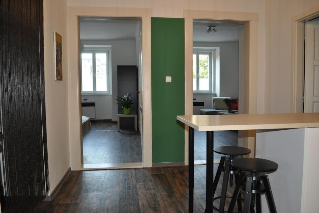 Apartment In Praha 3 Eksteriør bilde