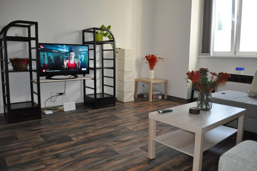 Apartment In Praha 3 Eksteriør bilde